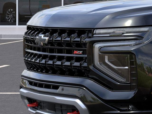 2025 Chevrolet Suburban Vehicle Photo in GILBERT, AZ 85297-0446
