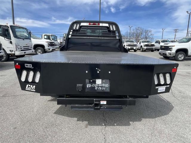 2025 Chevrolet Silverado 3500 HD Chassis Cab Vehicle Photo in ALCOA, TN 37701-3235