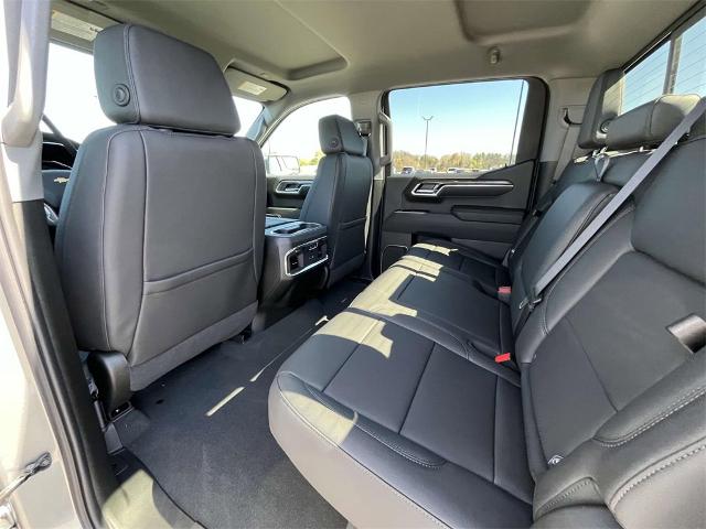 2025 Chevrolet Silverado 1500 Vehicle Photo in ALCOA, TN 37701-3235