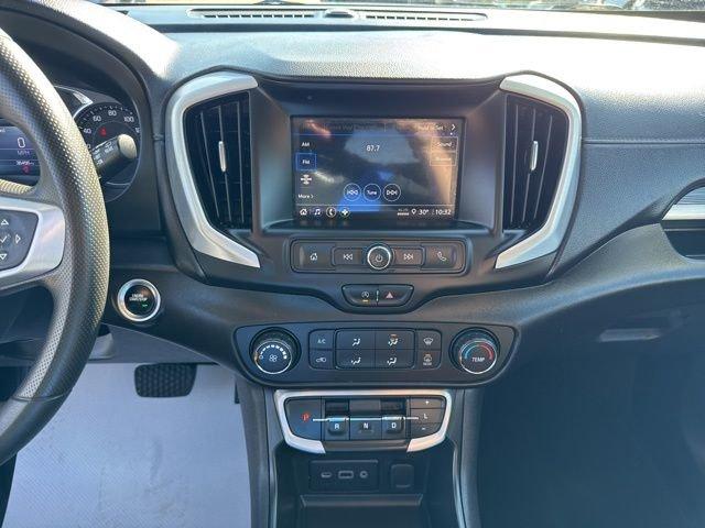 2022 GMC Terrain Vehicle Photo in MEDINA, OH 44256-9631