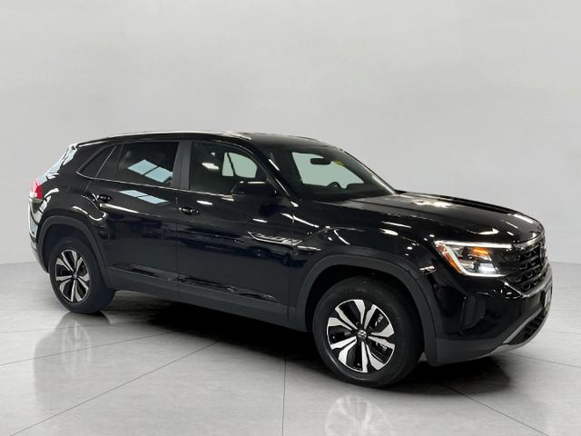2025 Volkswagen Atlas Cross Sport Vehicle Photo in Oshkosh, WI 54904