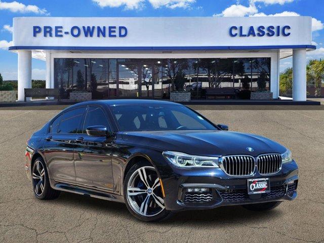 2018 BMW 7 Series Vehicle Photo in SUGAR LAND, TX 77478-0000