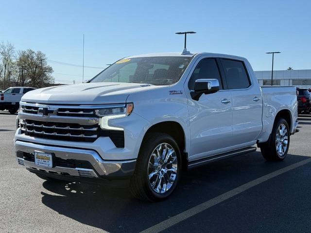 2022 Chevrolet Silverado 1500 Vehicle Photo in COLUMBIA, MO 65203-3903