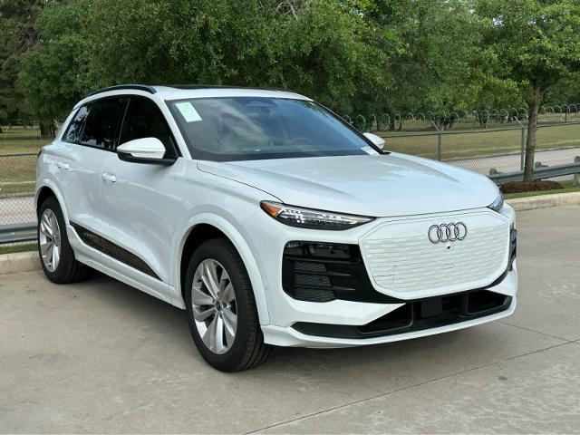 2025 Audi Q6 e-tron Vehicle Photo in HOUSTON, TX 77090