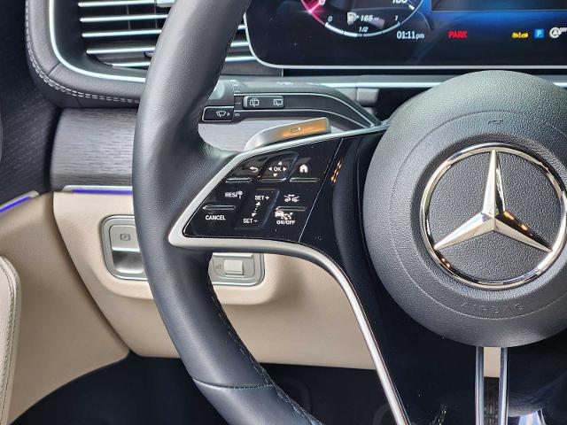 2025 Mercedes-Benz GLS Vehicle Photo in HOUSTON, TX 77079
