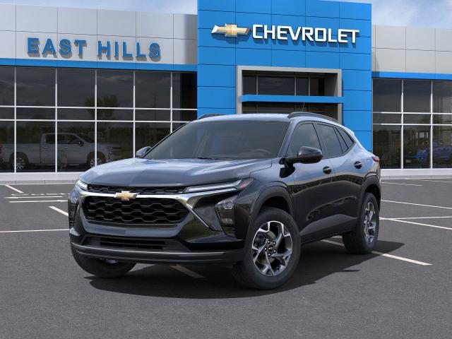2025 Chevrolet Trax Vehicle Photo in Roslyn, NY 11576