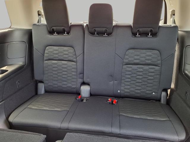 2025 Nissan Pathfinder Vehicle Photo in Oshkosh, WI 54904
