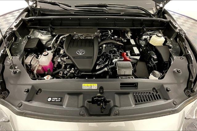 2024 Toyota Highlander Vehicle Photo in Tulsa, OK 74129