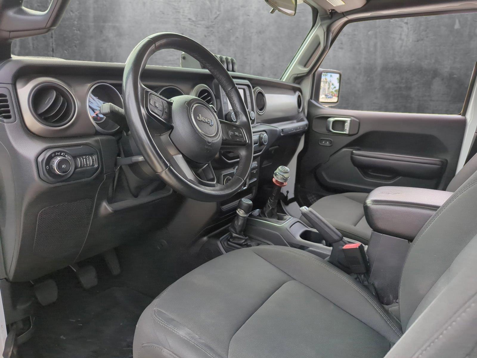 2018 Jeep Wrangler Unlimited Vehicle Photo in Pembroke Pines, FL 33027