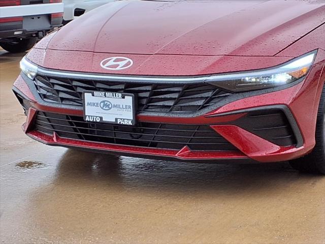 2025 Hyundai ELANTRA Hybrid Vehicle Photo in Peoria, IL 61615