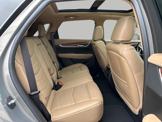 2017 Cadillac XT5 Vehicle Photo in MANITOWOC, WI 54220-5838