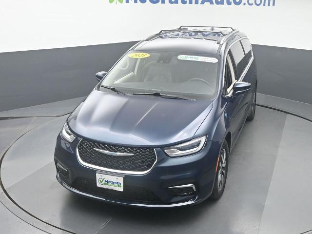 2021 Chrysler Pacifica Vehicle Photo in Cedar Rapids, IA 52402