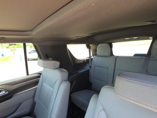 2023 Chevrolet Tahoe Vehicle Photo in ENGLEWOOD, CO 80113-6708