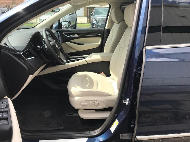 2023 Buick Enclave Vehicle Photo in GREEN BAY, WI 54303-3330