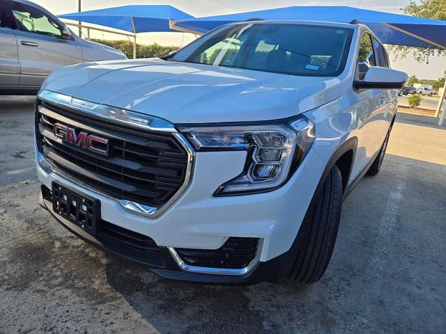 2024 GMC Terrain Vehicle Photo in DENTON, TX 76210-9321