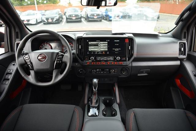 2025 Nissan Frontier Vehicle Photo in Ballwin, MO 63011