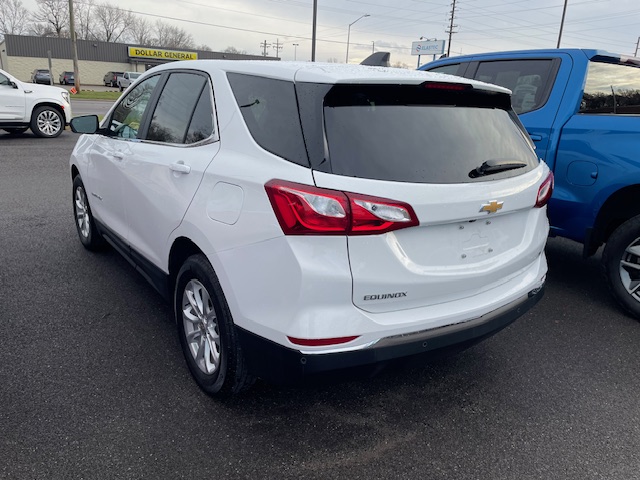 Used 2021 Chevrolet Equinox LT with VIN 3GNAXKEVXMS153457 for sale in Carmi, IL