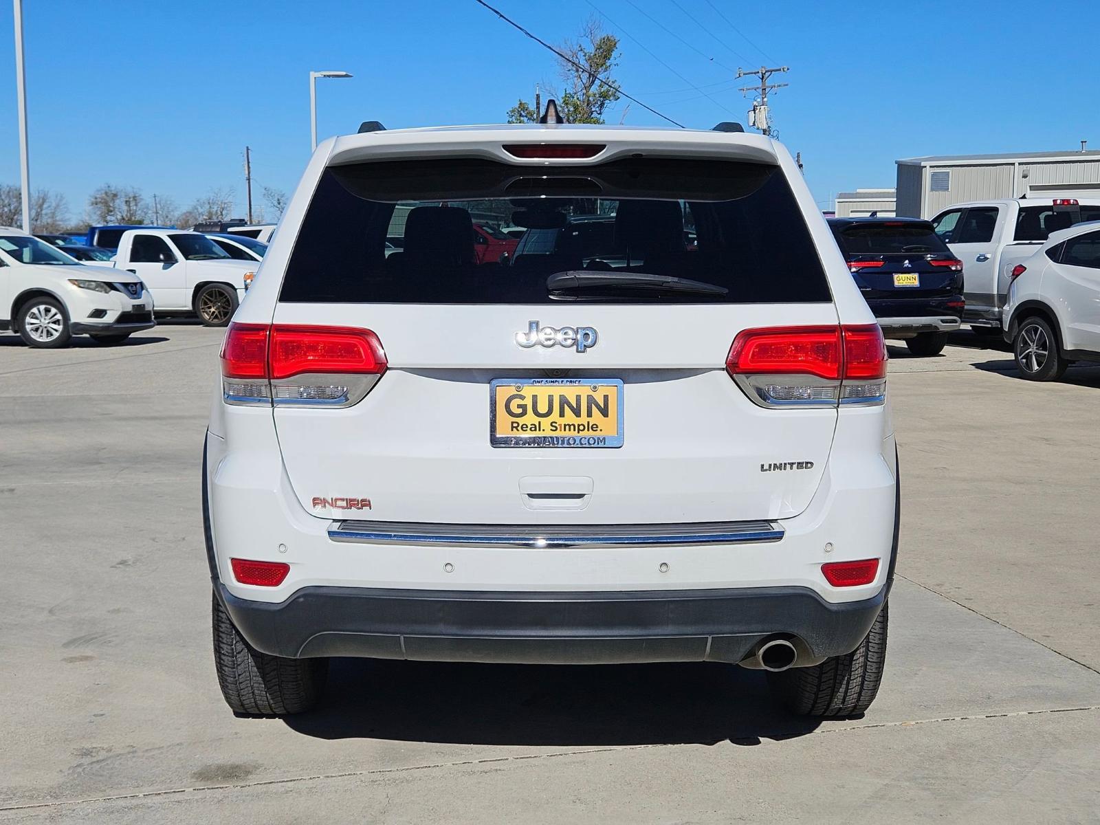 2018 Jeep Grand Cherokee Vehicle Photo in Seguin, TX 78155