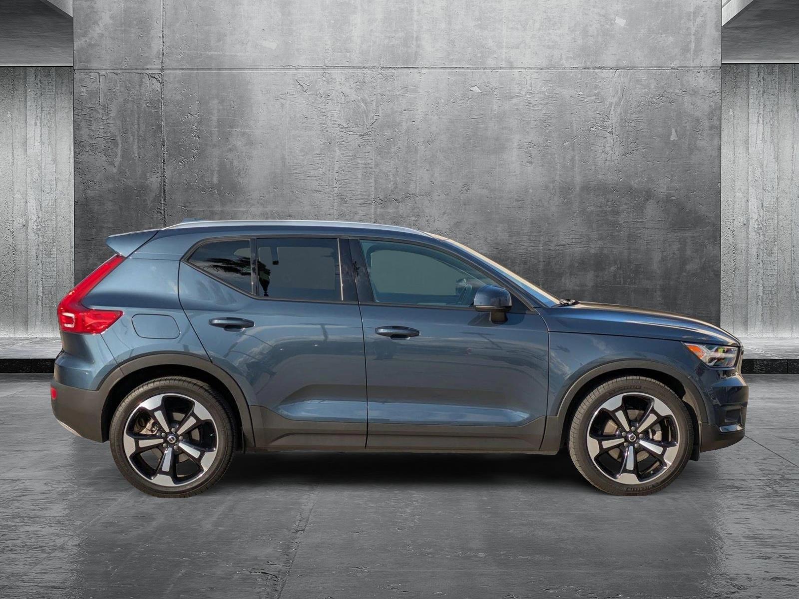 2021 Volvo XC40 Vehicle Photo in Tustin, CA 92782