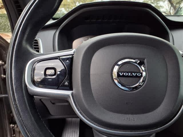 2022 Volvo XC90 Vehicle Photo in San Antonio, TX 78230-1001