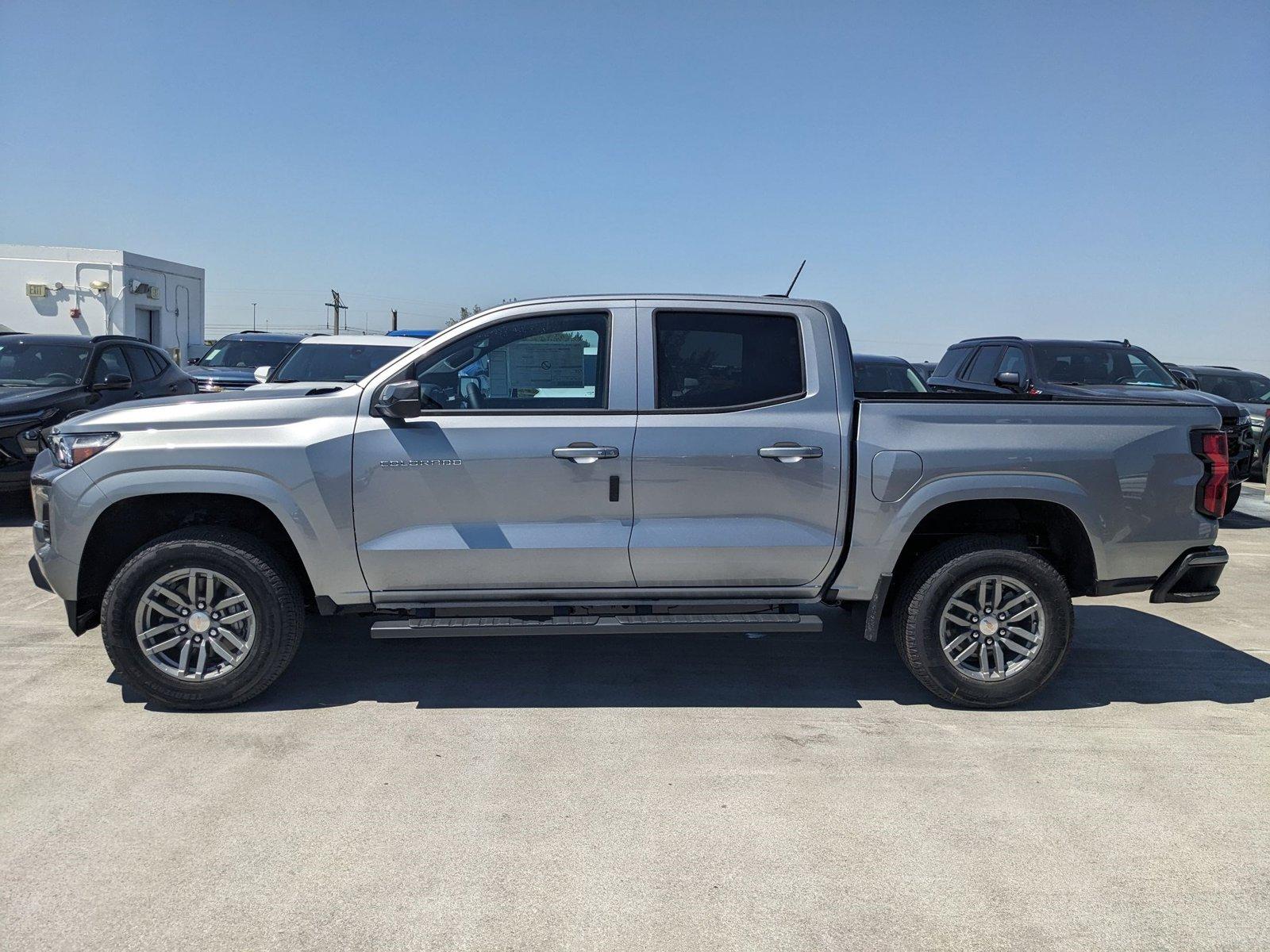 2025 Chevrolet Colorado Vehicle Photo in MIAMI, FL 33172-3015