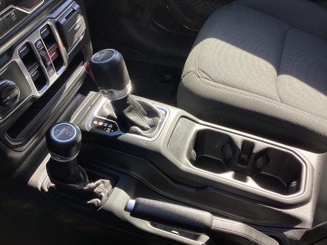 2022 Jeep Gladiator Vehicle Photo in Gardner, MA 01440
