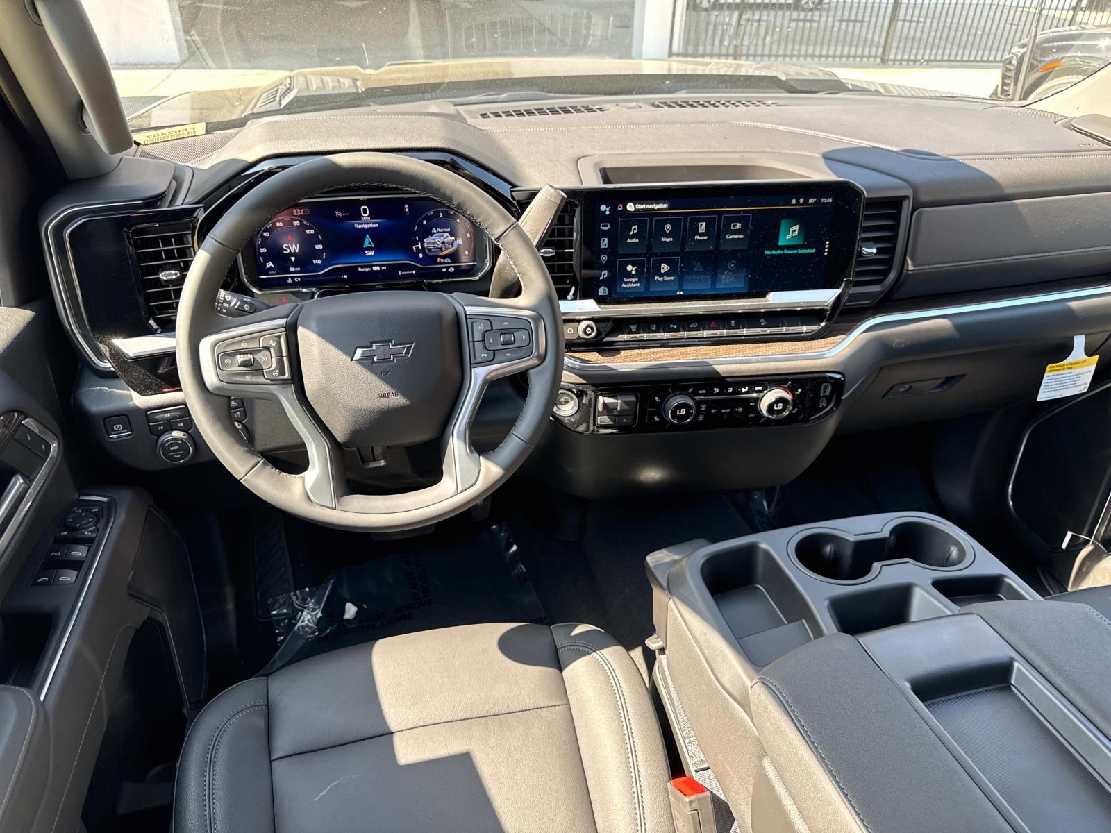 2025 Chevrolet Silverado 2500 HD Vehicle Photo in LOS ANGELES, CA 90007-3794