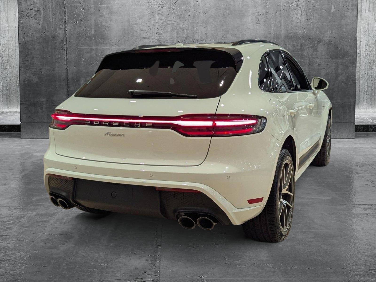 2025 Porsche Macan Vehicle Photo in Pompano Beach, FL 33064