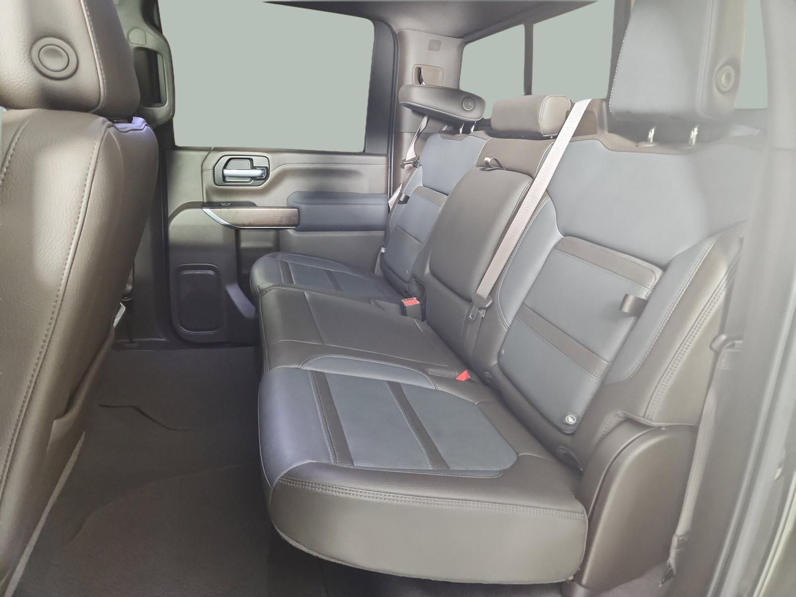 2022 GMC Sierra 2500 HD Vehicle Photo in GEORGETOWN, TX 78626-7508
