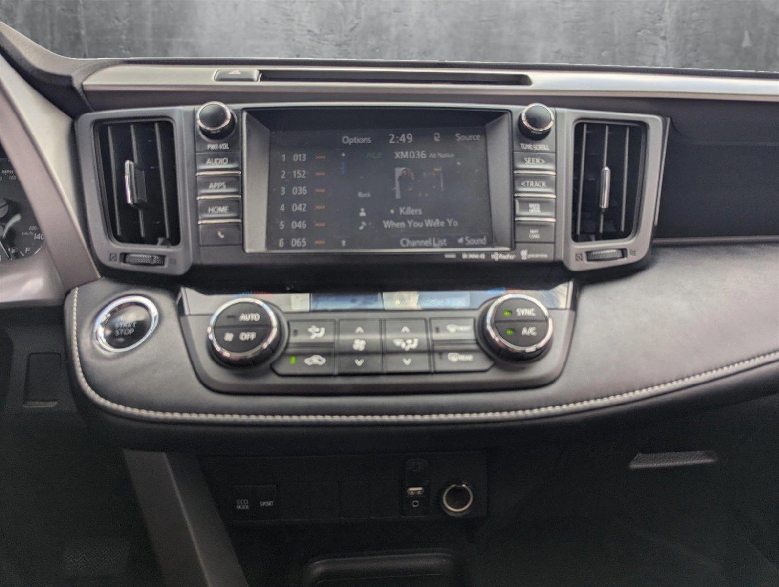 2018 Toyota RAV4 Vehicle Photo in Corpus Christi, TX 78415