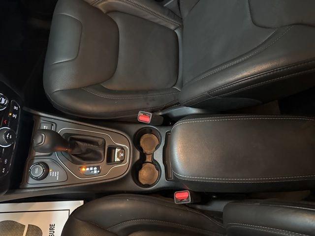 2021 Jeep Cherokee Vehicle Photo in MEDINA, OH 44256-9631