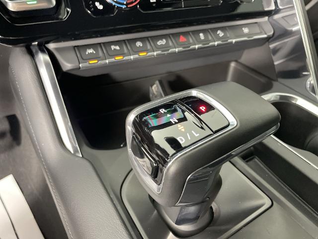 2024 GMC Sierra 1500 Vehicle Photo in GILBERT, AZ 85297-0402