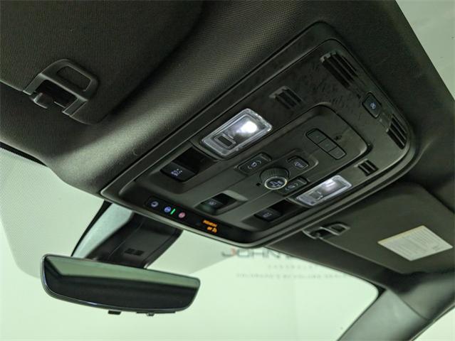 2021 GMC Yukon Vehicle Photo in ENGLEWOOD, CO 80113-6708