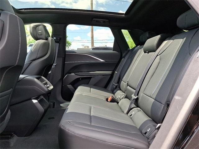 2025 Cadillac LYRIQ Vehicle Photo in ALLENTOWN, PA 18103-7399