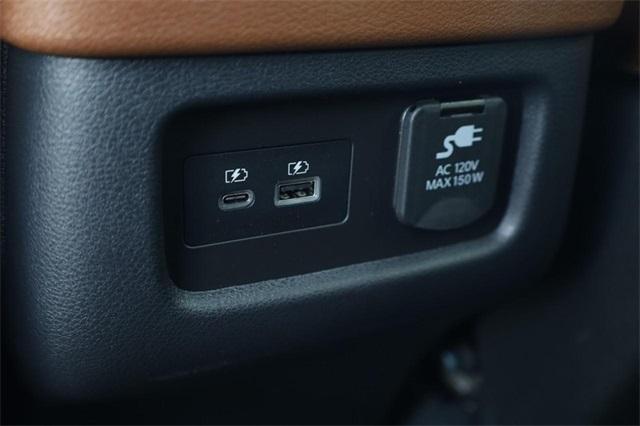 2025 Nissan Pathfinder Vehicle Photo in Hazelwood, MO 63042