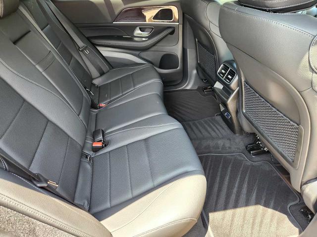 2025 Mercedes-Benz GLE Vehicle Photo in HOUSTON, TX 77079