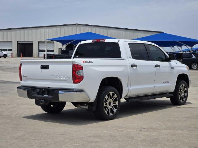 2014 Toyota Tundra 4WD Truck Vehicle Photo in DENTON, TX 76210-9321