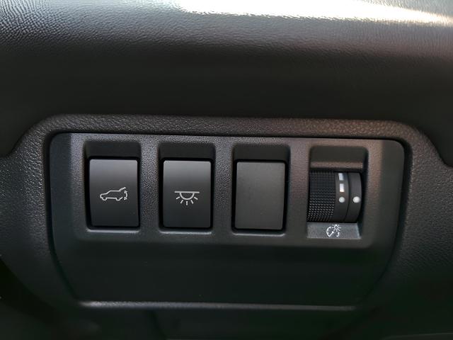 2025 Subaru Ascent Vehicle Photo in Green Bay, WI 54304