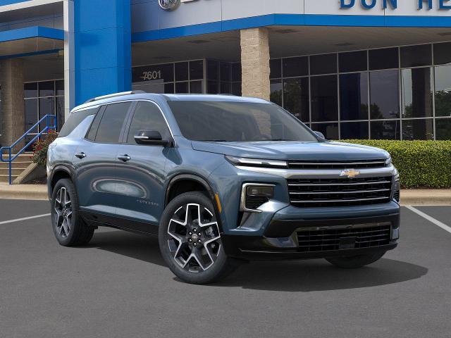 2025 Chevrolet Traverse Vehicle Photo in GEORGETOWN, TX 78626-7508