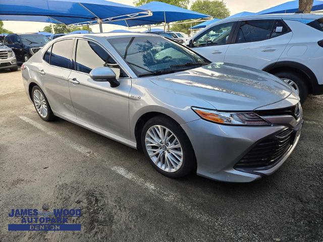 2019 Toyota Camry Vehicle Photo in DENTON, TX 76210-9321
