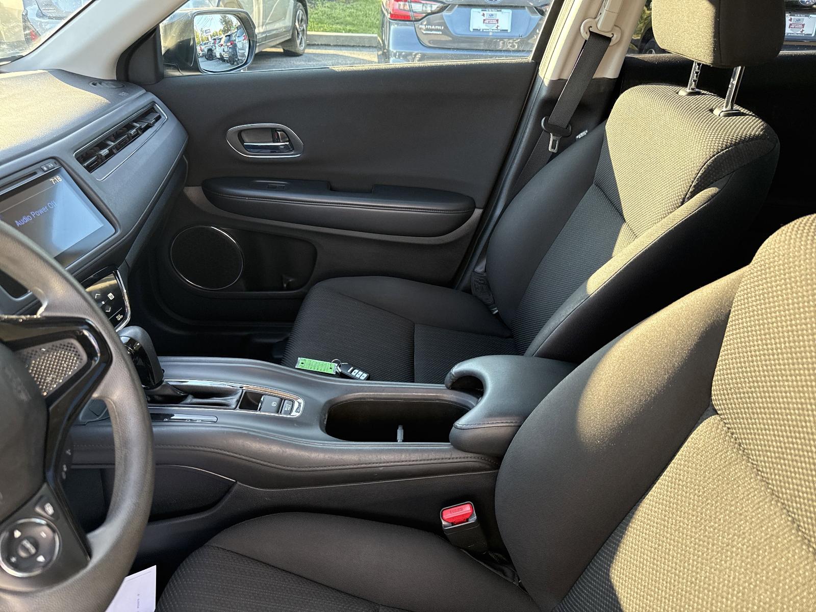 2016 Honda HR-V Vehicle Photo in Mechanicsburg, PA 17050-1707