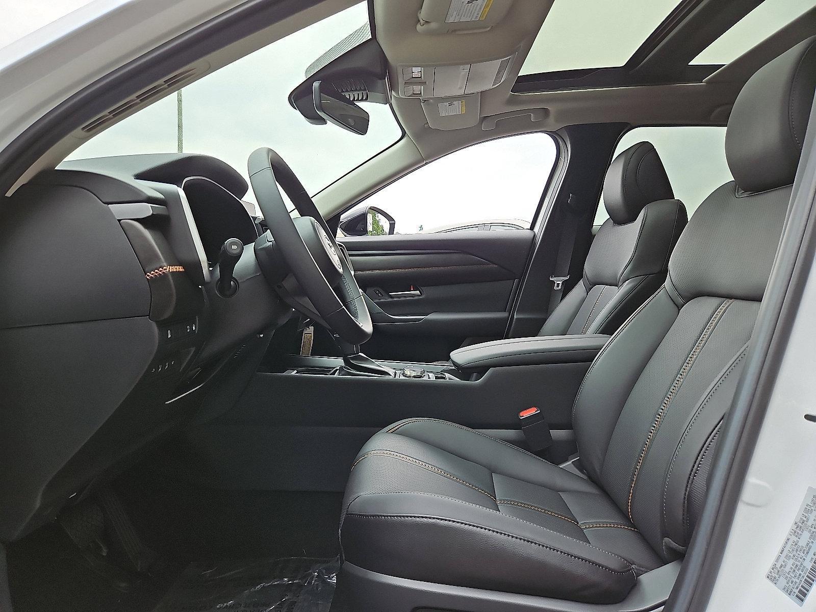 2025 Mazda CX-50 Hybrid Vehicle Photo in Trevose, PA 19053