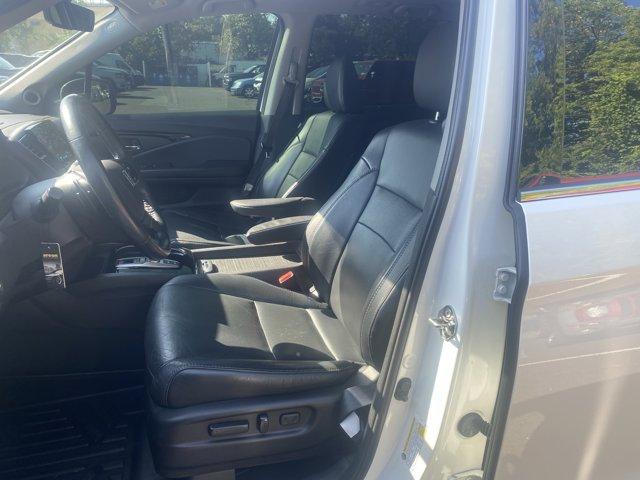 2019 Honda Pilot Vehicle Photo in Doylsetown, PA 18901