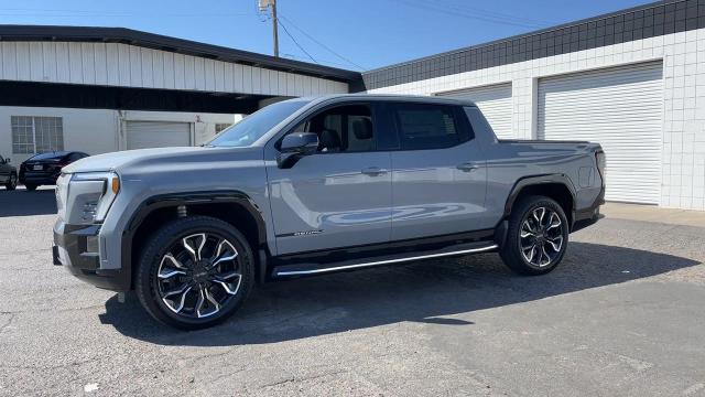 2024 GMC Sierra EV Vehicle Photo in TURLOCK, CA 95380-4918