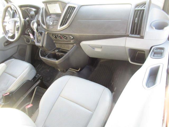 2016 Ford Transit Cutaway Vehicle Photo in Cedar Rapids, IA 52402