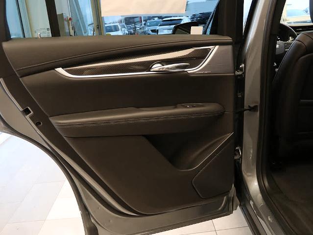 2023 Cadillac XT6 Vehicle Photo in LIBERTYVILLE, IL 60048-3287