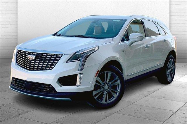 2025 Cadillac XT5 Vehicle Photo in TOPEKA, KS 66609-0000