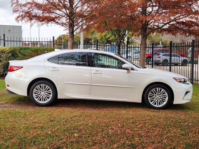 2017 Lexus ES 350 Vehicle Photo in DALLAS, TX 75209