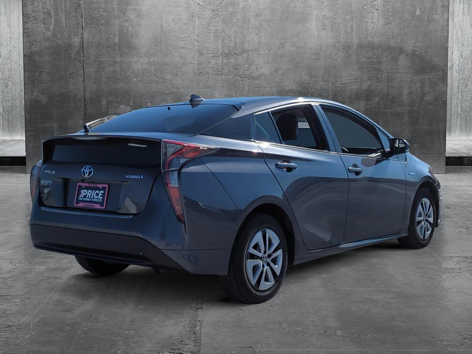 2016 Toyota Prius Vehicle Photo in Ft. Myers, FL 33907