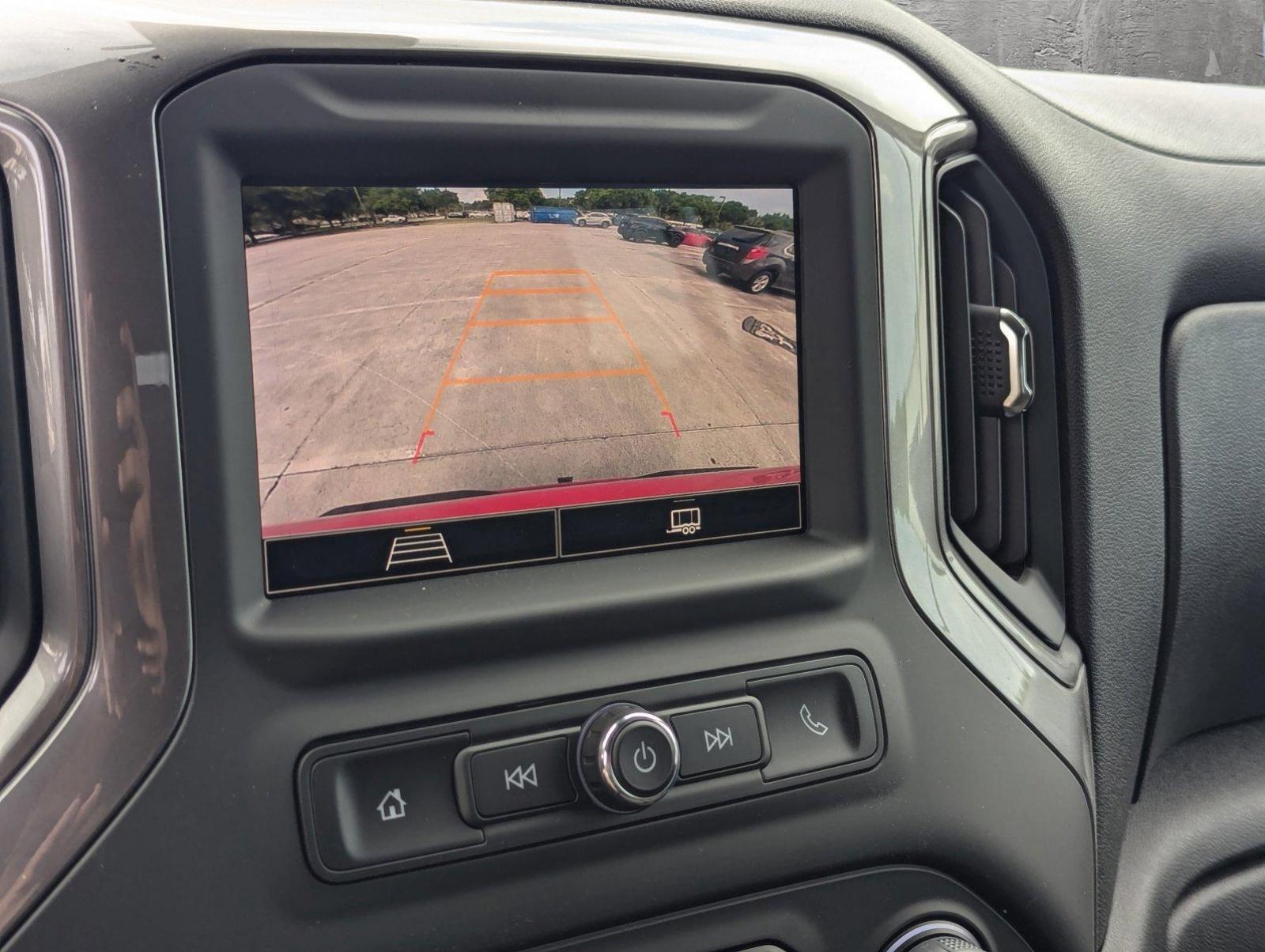 2024 Chevrolet Silverado 1500 Vehicle Photo in PEMBROKE PINES, FL 33024-6534